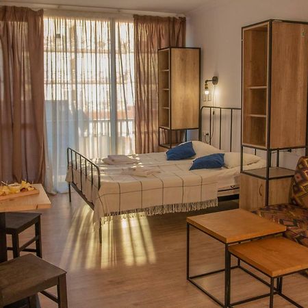 Mgzavrebi Apartment In Bakuriani Ngoại thất bức ảnh